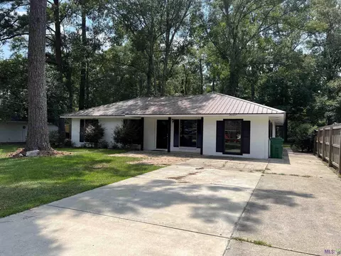 26807 Pen Dr, Walker, LA 70785