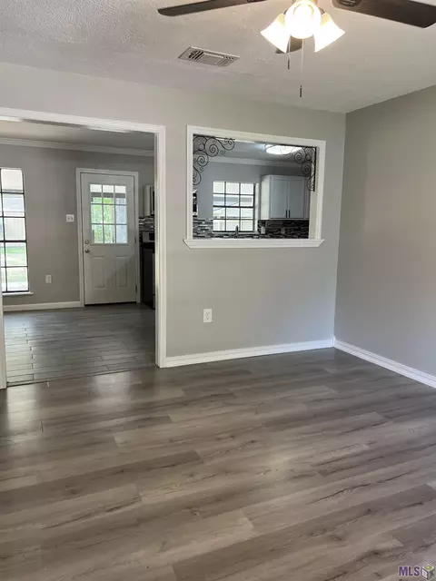 26807 Pen Dr, Walker, LA 70785 photo 4