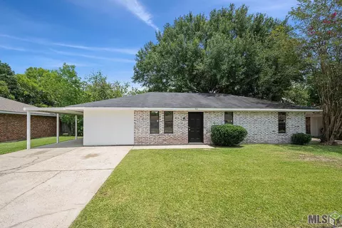 404 Sinbad St, Baker, LA 70714 photo 1