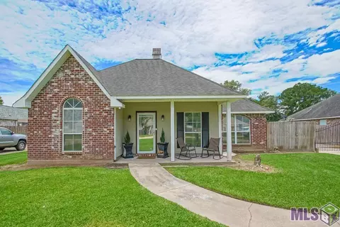 13208 David Lee Dr, Walker, LA 70785 photo 1