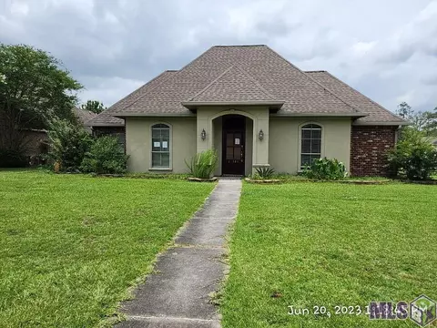 10181 Angela Dr, Denham Springs, LA 70706