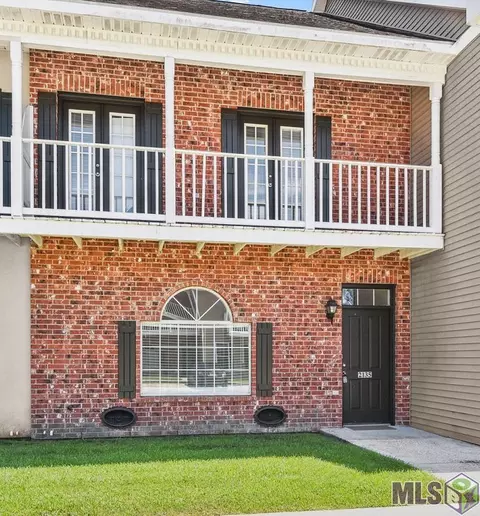2135 Belle Pointe Aly, Baton Rouge, LA 70820