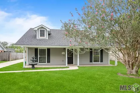 17635 Sugar Mill Ave, Baton Rouge, LA 70817
