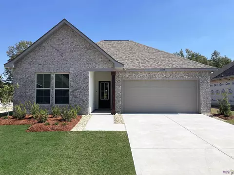 18838 Robert Snowden Dr, Zachary, LA 70791
