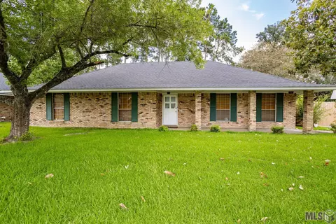 958 Daventry Dr, Baton Rouge, LA 70808