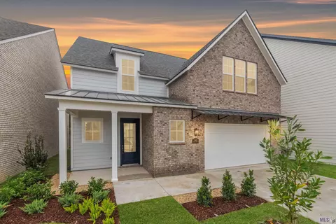 8941 Magnolia View Dr, Baton Rouge, LA 70810
