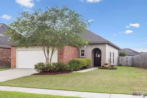 1680 San Miguel Dr, Saint Gabriel, LA 70776