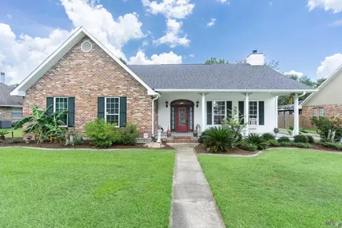 5953 Shakespeare Dr, Baton Rouge, LA 70817