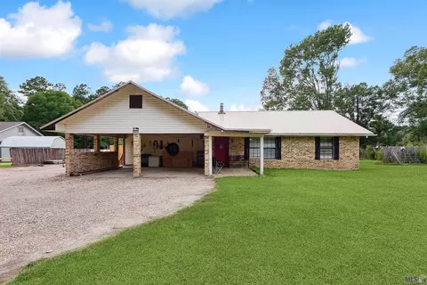 36855 N Walker Rd, Walker, LA 70785