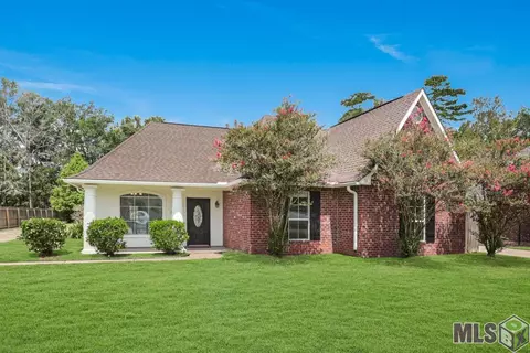 30967 Summer Breeze Dr, Denham Springs, LA 70726