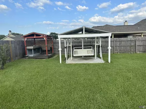 4303 Fourchon Dr, Baker, LA 70714 photo 19