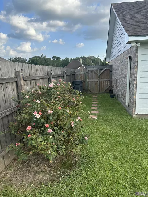 4303 Fourchon Dr, Baker, LA 70714 photo 15