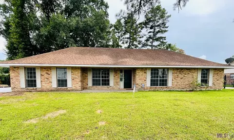9290 W Darryl Pkwy, Baton Rouge, LA 70815