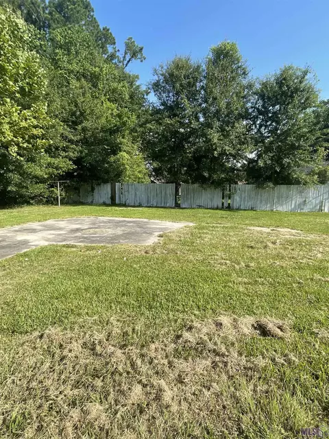 3486 N Acadian Thwy, Baton Rouge, LA 70805