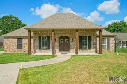 26451 John L Ln, Denham Springs, LA 70726