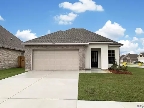 2310 Elmcrest Way, Saint Gabriel, LA 70776
