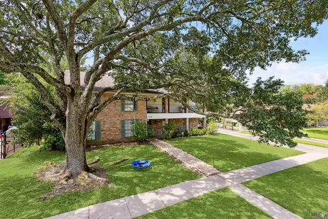 1270 Ashland Dr, Baton Rouge, LA 70806