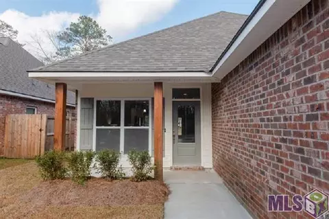 10297 Valmon Burns Rd, Denham Springs, LA 70726