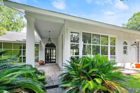 6555 Burden Ln, Baton Rouge, LA 70808