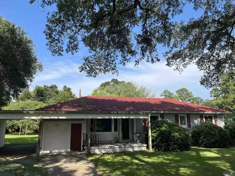 8043 First St, Addis, LA 70710