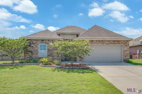 23127 Christmas Dr, Denham Springs, LA 70726