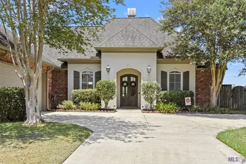 37096 Longwood Ave, Prairieville, LA 70769