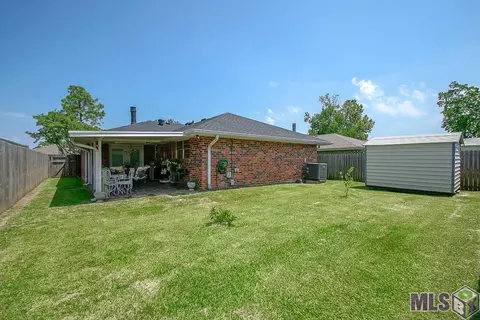 817 Dolphin Ct, Kenner, LA 70065 photo 17