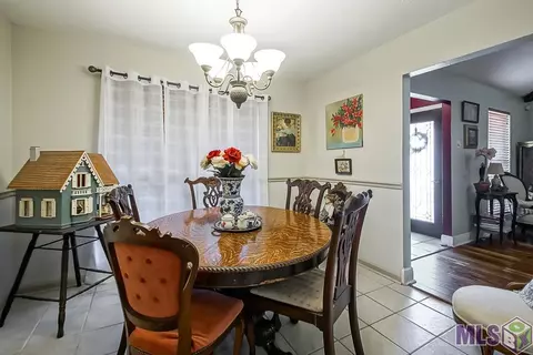 817 Dolphin Ct, Kenner, LA 70065 photo 9