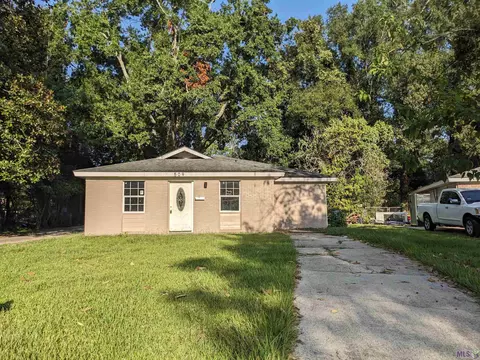 509 Eucalyptus, Port Allen, LA 70767