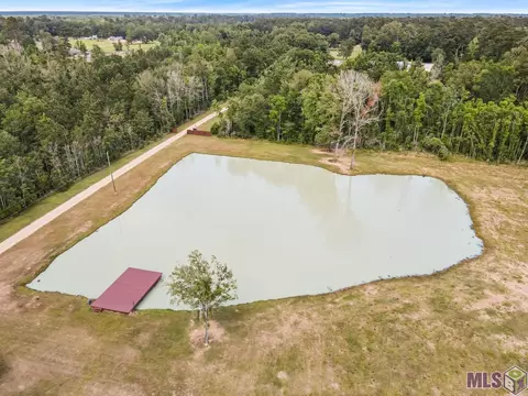 28121 La Hwy 22, Springfield, LA 70462