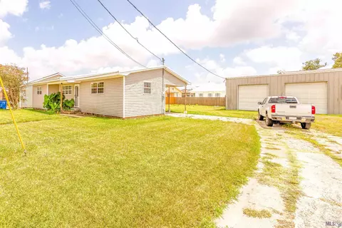 109 Catherine St, Patterson, LA 70392 photo 2