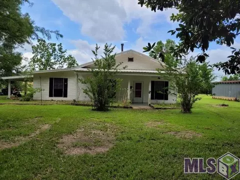 2685 Rush St, Slaughter, LA 70777