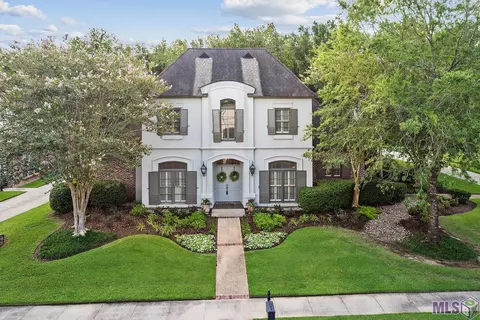 210 Longmeadow Dr, Baton Rouge, LA 70810