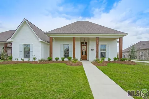 7227 Lillie Dr, Denham Springs, LA 70706
