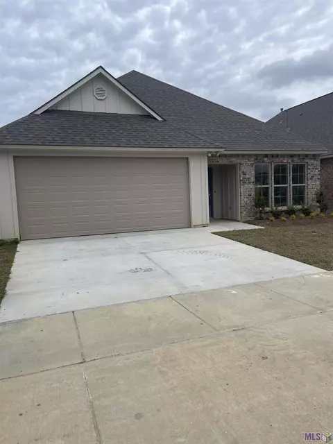 15523 Fieldside Ave, Baton Rouge, LA 70816
