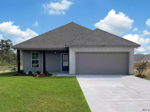 9718 Mystical Ln, Denham Springs, LA 70726