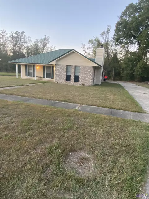 5013 Sunshine Park Ct, Baton Rouge, LA 70811