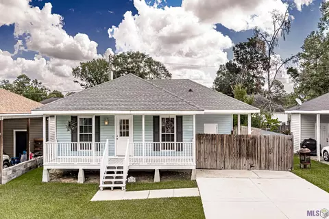 8619 Nottaway St, Denham Springs, LA 70726