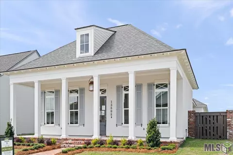 13808 Woody Creek Dr, Baton Rouge, LA 70810