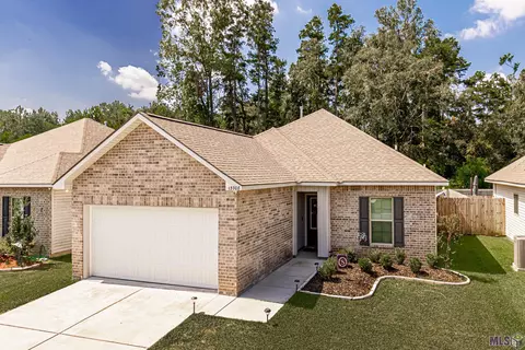 13908 Colt Dr, Denham Springs, LA 70726