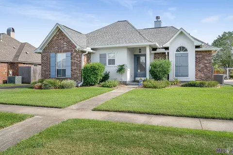 15702 Woodwind Ave, Baton Rouge, LA 70816