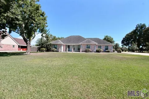 121 Modern Farms Rd, Waggaman, LA 70094