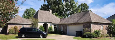 3213 White Lane Dr, Baton Rouge, LA 70816