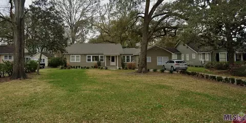 5854 Menlo Dr, Baton Rouge, LA 70808