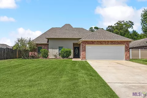 26183 Bobby Gill Rd, Denham Springs, LA 70726