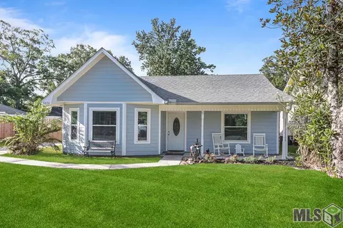 8474 Harold Dr, Denham Springs, LA 70726