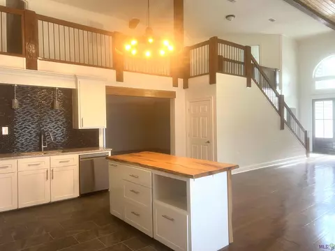 4142 Christy Ln, Clinton, LA 70722