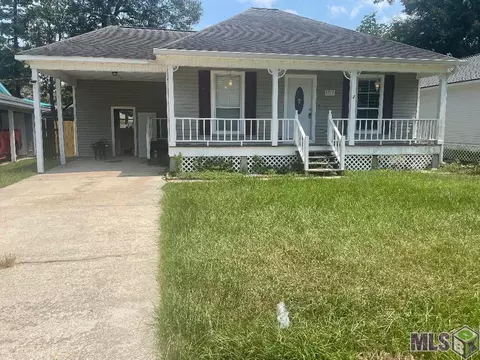 8719 Aspen Ct, Denham Springs, LA 70726