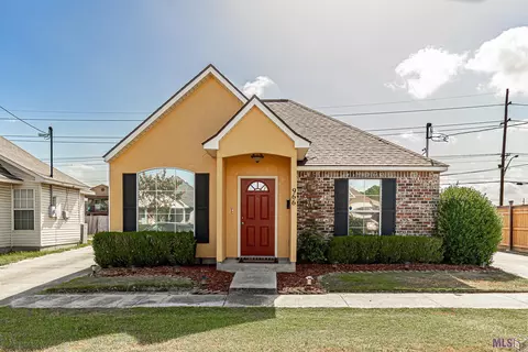 966 Woodvine Dr, Baton Rouge, LA 70806