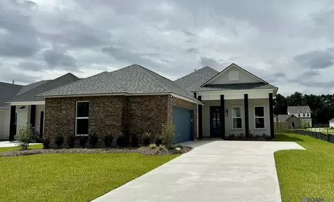 25316 Burlington Dr, Denham Springs, LA 70726